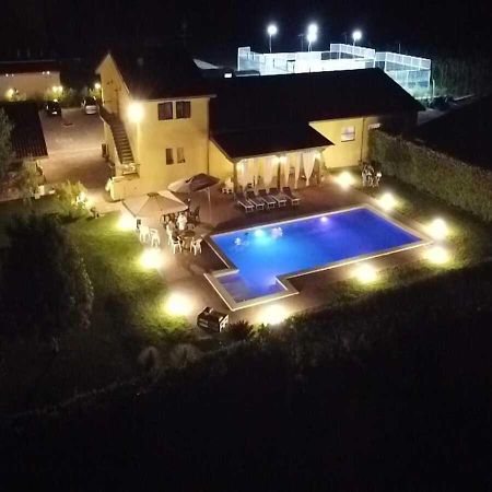 Agriturismo Casa Chiara لاتينا المظهر الخارجي الصورة