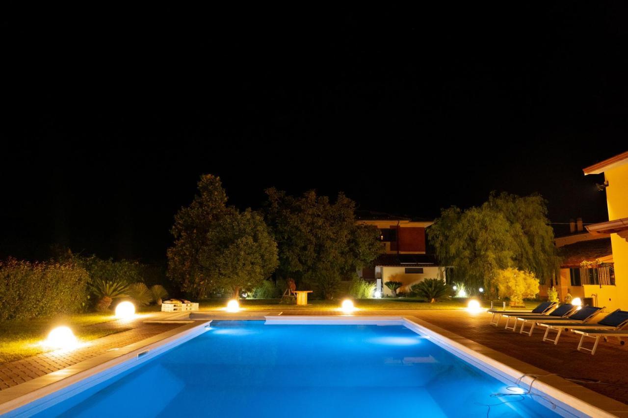 Agriturismo Casa Chiara لاتينا المظهر الخارجي الصورة