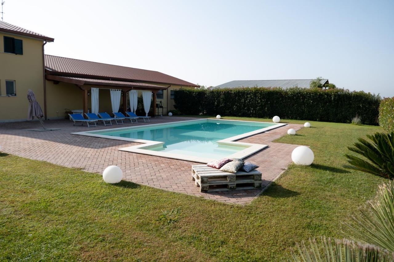 Agriturismo Casa Chiara لاتينا المظهر الخارجي الصورة