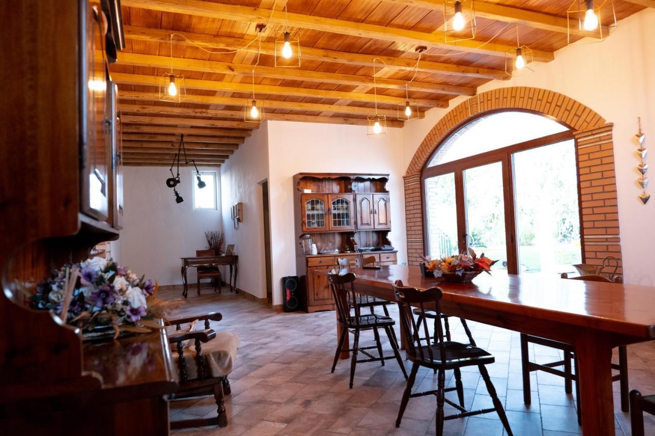 Agriturismo Casa Chiara لاتينا المظهر الخارجي الصورة
